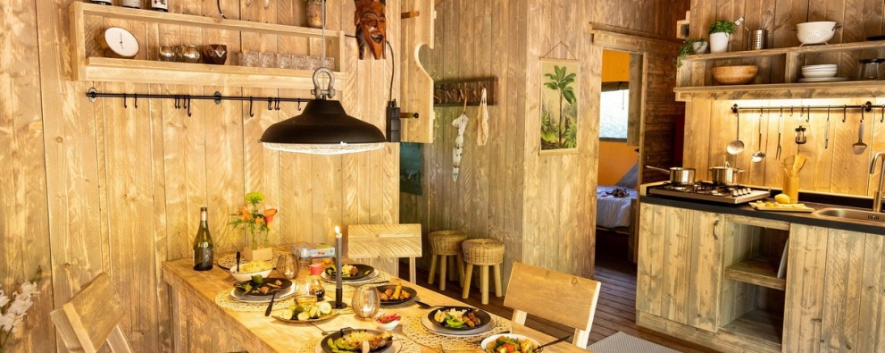 YALA_Dreamer_49_inside_interior_kitchen.jpg