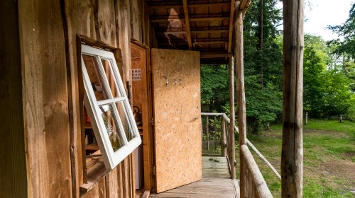 Torentjeshoek 2020 kleine boomhutten-1.jpg