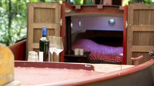 Bosboot achterdek_ Camping Torentjeshoek.jpg