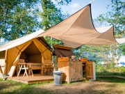 Torentjeshoek 2020 keukentje kleine tent-2.jpg